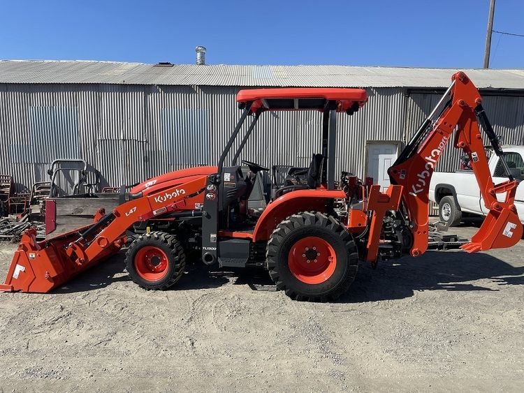 Kubota L47 Tractor/Loader/Backhoe